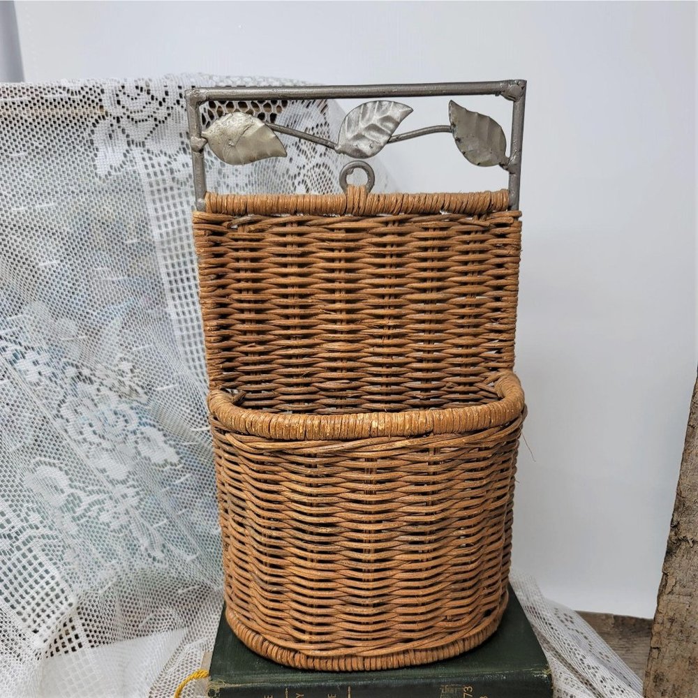 Wicker Note Holder Basket Metal Leaf Trim